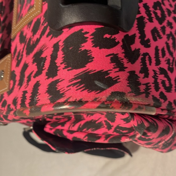 Vintage PINK Victorias Secret Travel Luggage in Pink Leopard Print - Picture 14 of 16